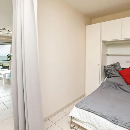 Residentie Zeezicht Apartment